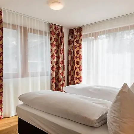 Sleeps 6 Wifi * אנגלברג